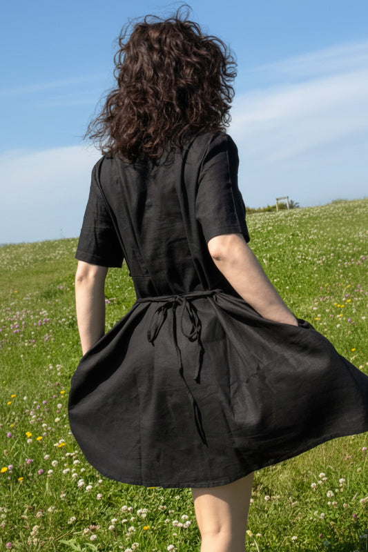 Elegant Linen Short Sleeved Knee length Shift Dress