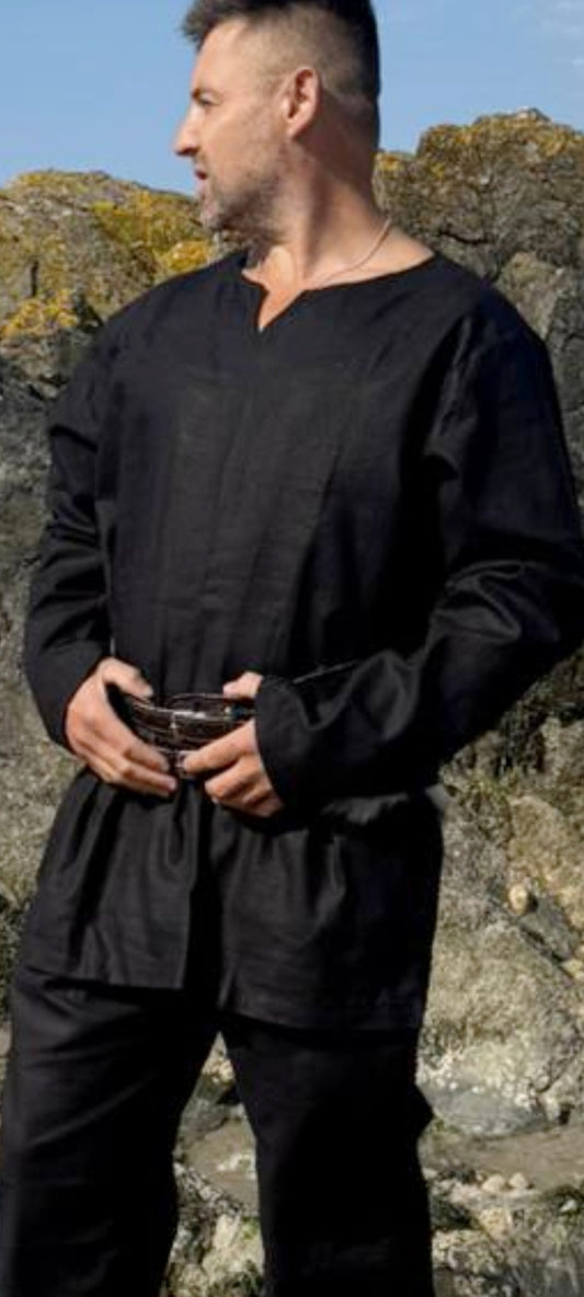 Warden of Eldwyn Medieval Linen Tunic